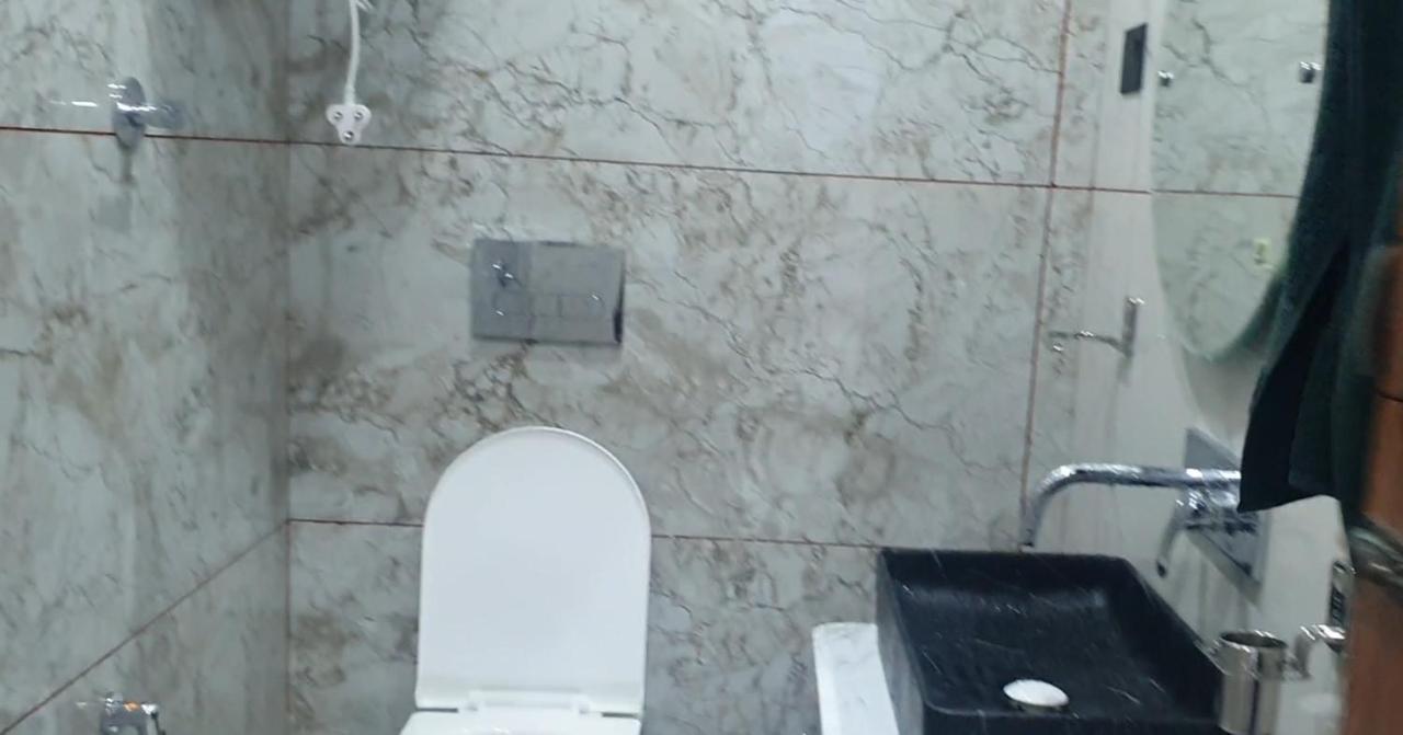 Hotel Resonance Exotic Srīnagar 外观 照片