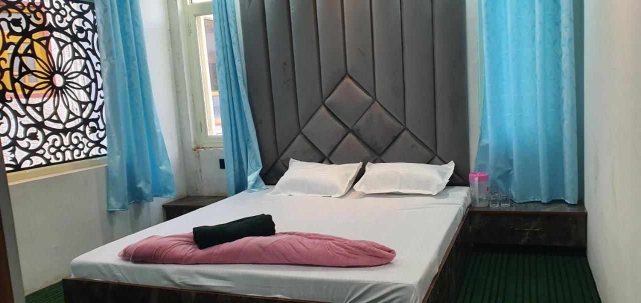 Hotel Resonance Exotic Srīnagar 外观 照片